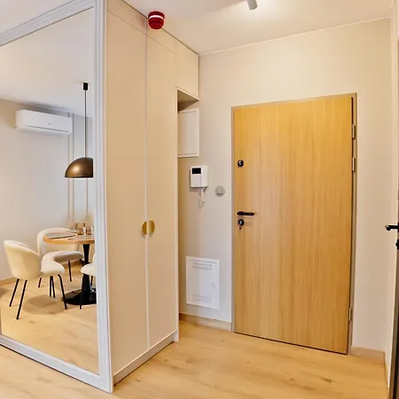 Feel-good Retreat - Stylish - Right By The Sea Apartamento *
